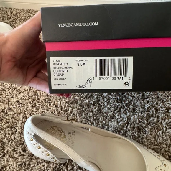 NWT - Vince Camuto Womens Hally size 8.5 US - Picture 4 of 4